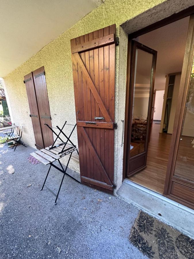 Studios Corenc Exteriör bild