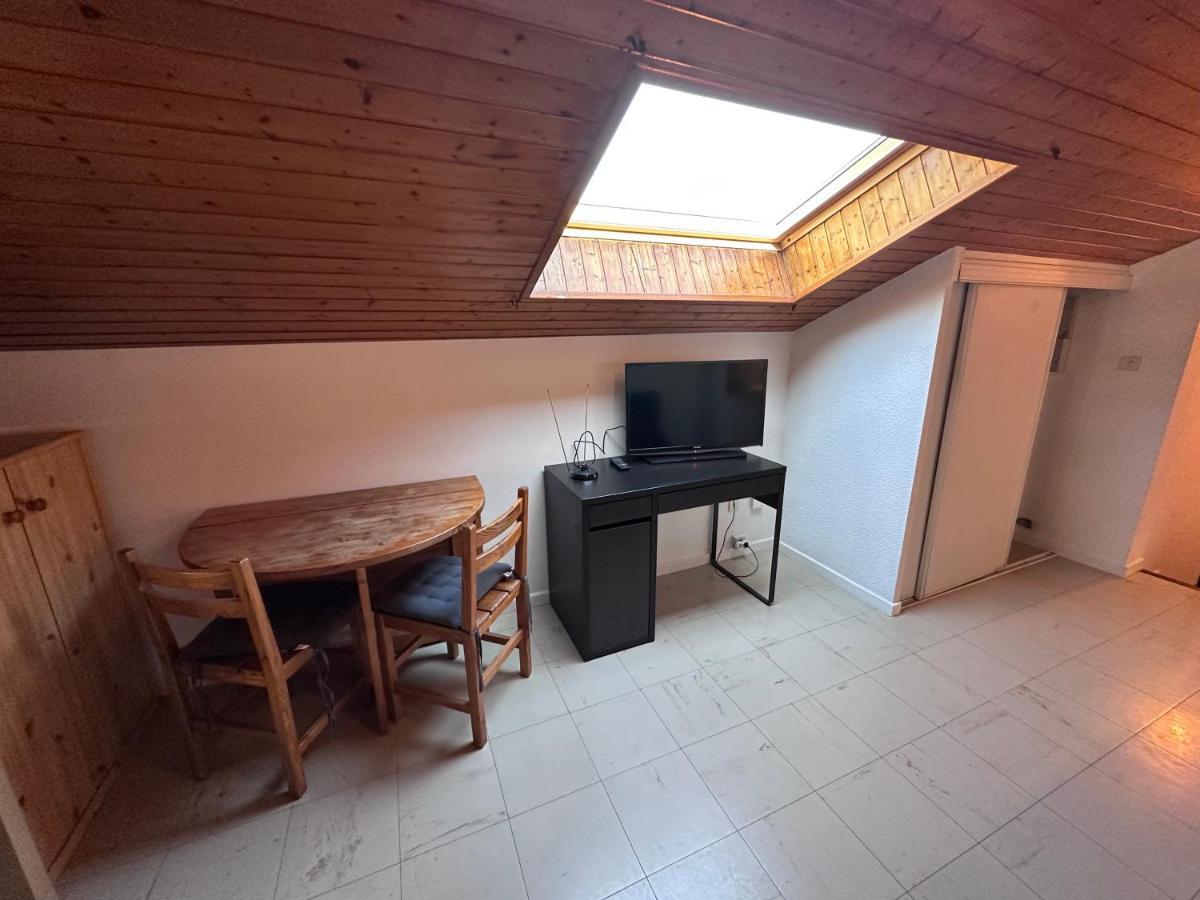 Studios Corenc Exteriör bild